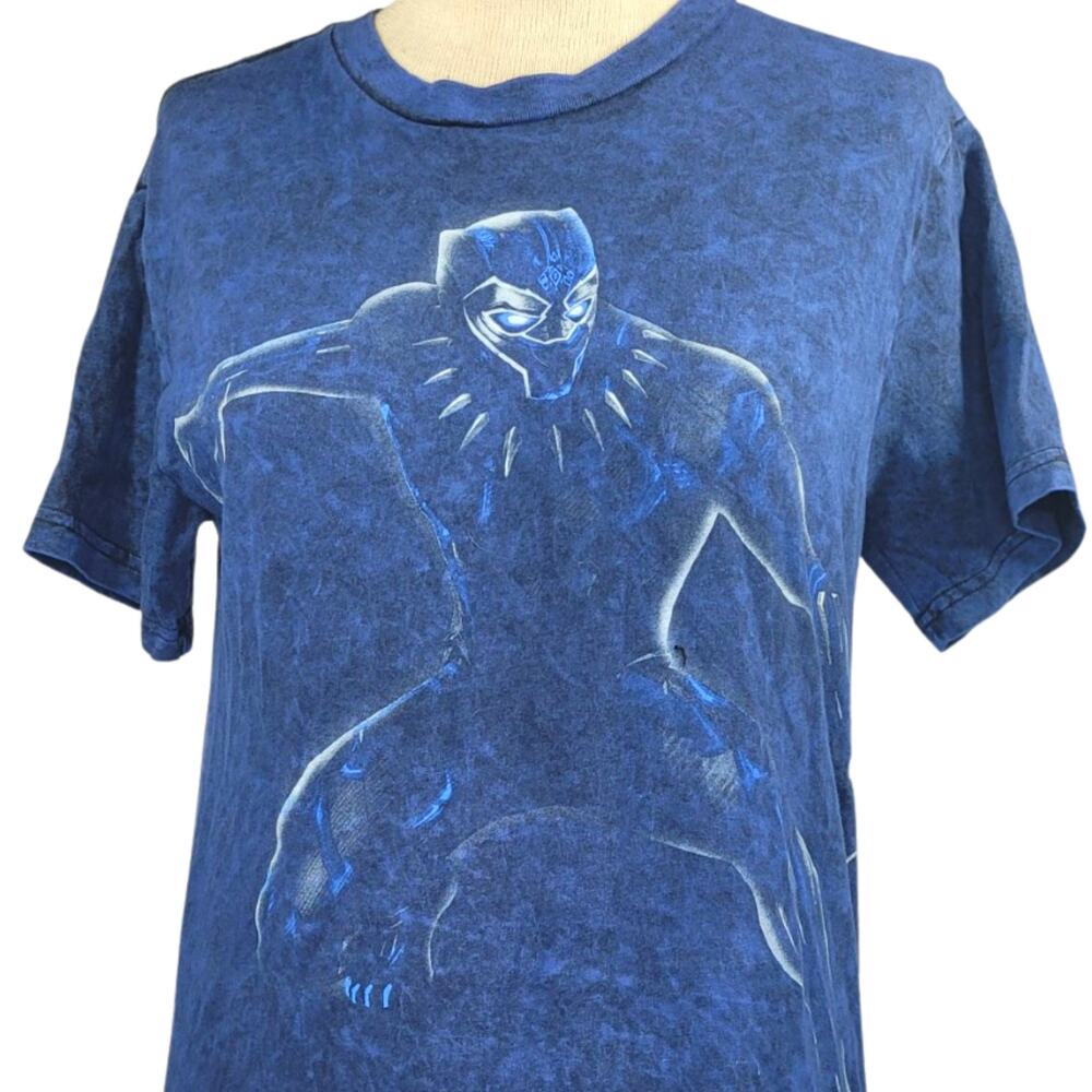 Marvel Black Panther Graphics Shirt Size Small